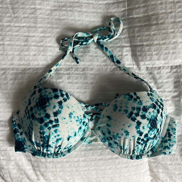 Hollister Halter Push-up Bikini Top - Picture 2 of 7